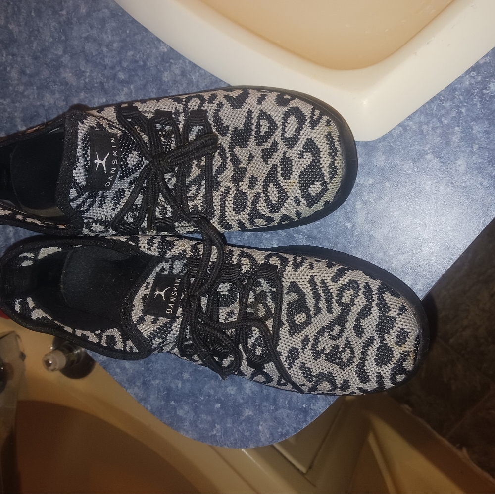 Daniskins women shoes